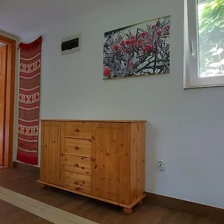 Σπίτι διακοπών - A Little House In The *