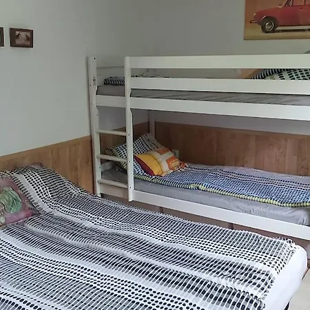 - A Little House In The * Σίοφοκ